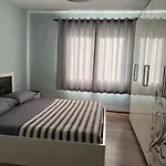 Casa Mia - Modern Near The Center Apartment Tirana