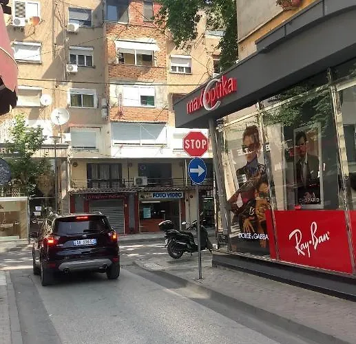 Casa Mia - Modern Near The Center Apartment Tirana